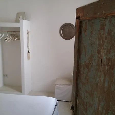 Alojamento de Acomodação e Pequeno-almoço Corte Moline Gallipoli